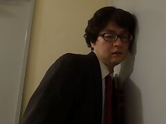 MIDV-741 Office Temptation-Boss's Forbidden Passion with Secretary