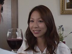 MEYD-077 Sizzling Japanese Mom Seduces Neighbor for Steamy Night of Passion