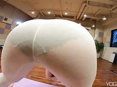 15315929 Exposed-Innocent Japanese Beauties Surprised in Public Showers