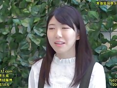 CWM-262 Public Urination Thrills-Woman's Bold Act Captivates Awed Onlookers