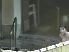 15382027 Suki's Sultry Bathtub Temptation-Steamy JAV Seduction