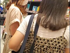 om006 Sultry Temptress Ignites Passion-Stellar Oral Seduction