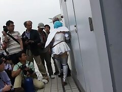 cos38-02 Ishiguro Kyoka's Pedicured Feet Seduce & Dominate Her Man