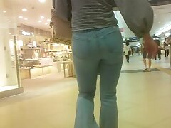 sd20 Seductive Asian in Stockings-First Time Cock Licking Delight