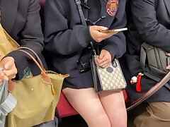 ashi512 Curly-Haired Goddess Delivers Mind-Blowing Blowjob & Intense Sex